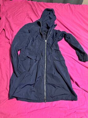 Lululemon pack and glyde spring jacket